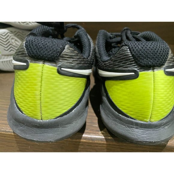 Lot of 3 youth Nike Vapor X Team Hustle D9 Mid Blk Metallic Asics New G8 tennis - Picture 12 of 16